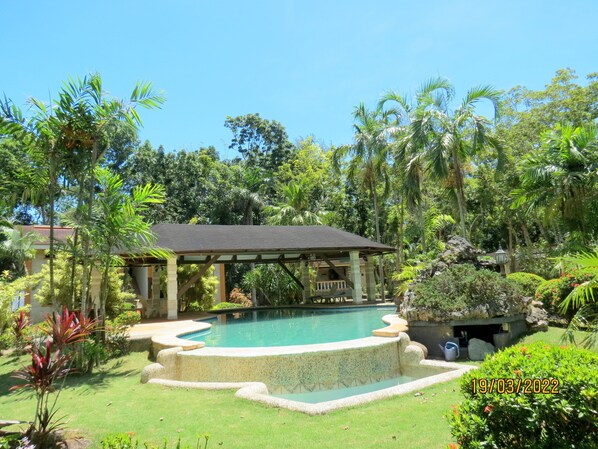 Exterior - Alonaland Resort Apartelle (Panglao)