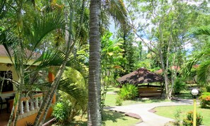 Exterior - Alonaland Resort Apartelle (Panglao)