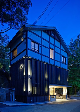 Front of property - evening/night