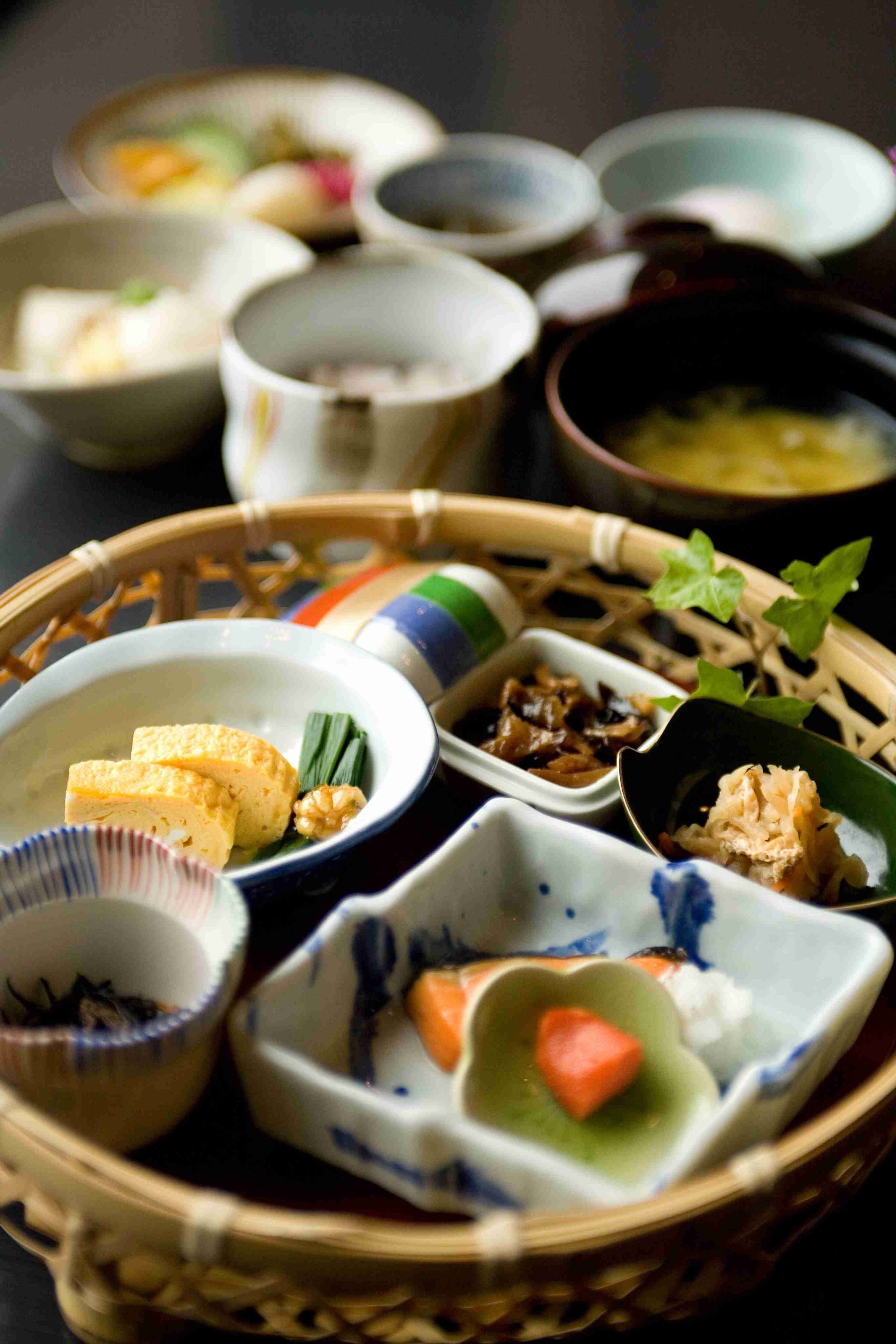 餐饮
