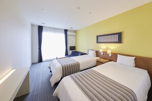 Habitación superior, no fumadores | Caja fuerte, escritorio, wifi gratis y ropa de cama