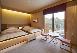 和式豪华房[需购买首日入场券/翌日1DAY票券], 无烟房 | 客房内保险箱、办公桌、免费 WiFi、床单