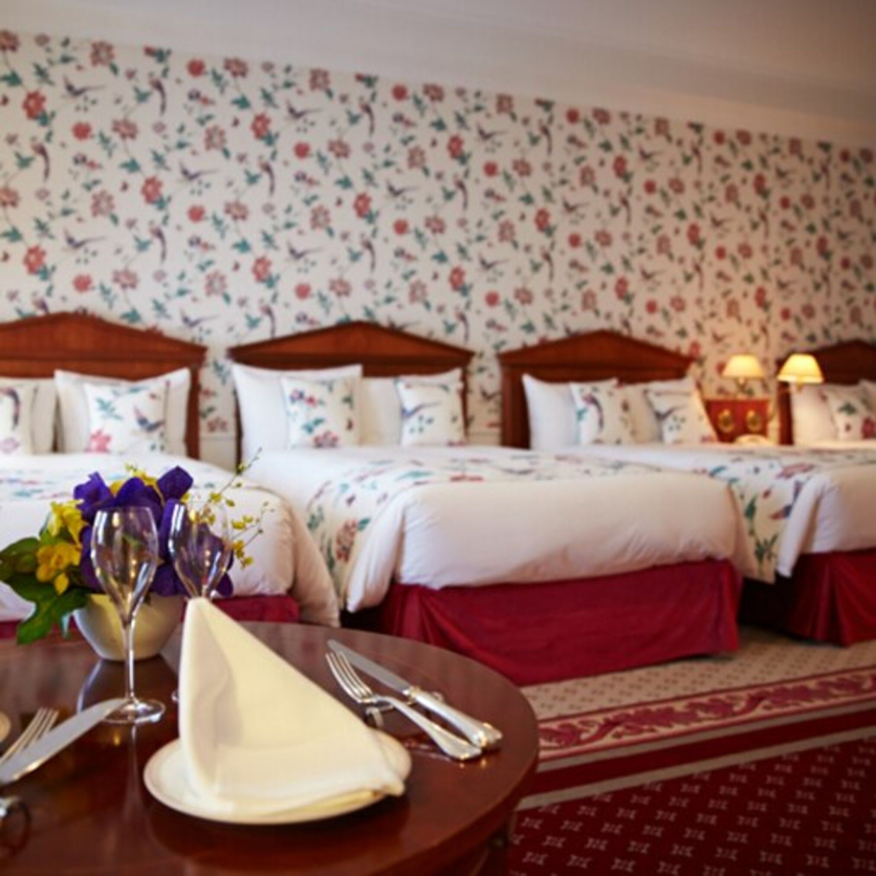 wide type forth | 1 bedroom, in-room safe, desk, free cots/infant beds