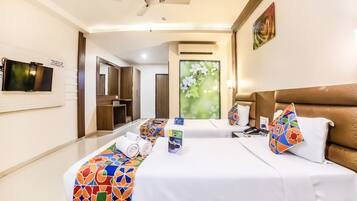 1 bedroom, premium bedding, desk, iron/ironing board