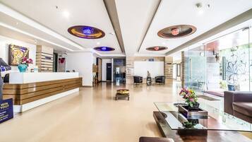 Daily continental breakfast (INR 80 per person)