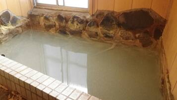 Bañera de hidromasaje interior