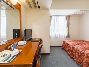 Desk, free WiFi - Hotel Minatoya (Kochi)