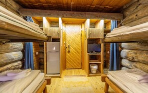 Economy Quadruple Room, Multiple Beds, Non Smoking, Shared Bathroom