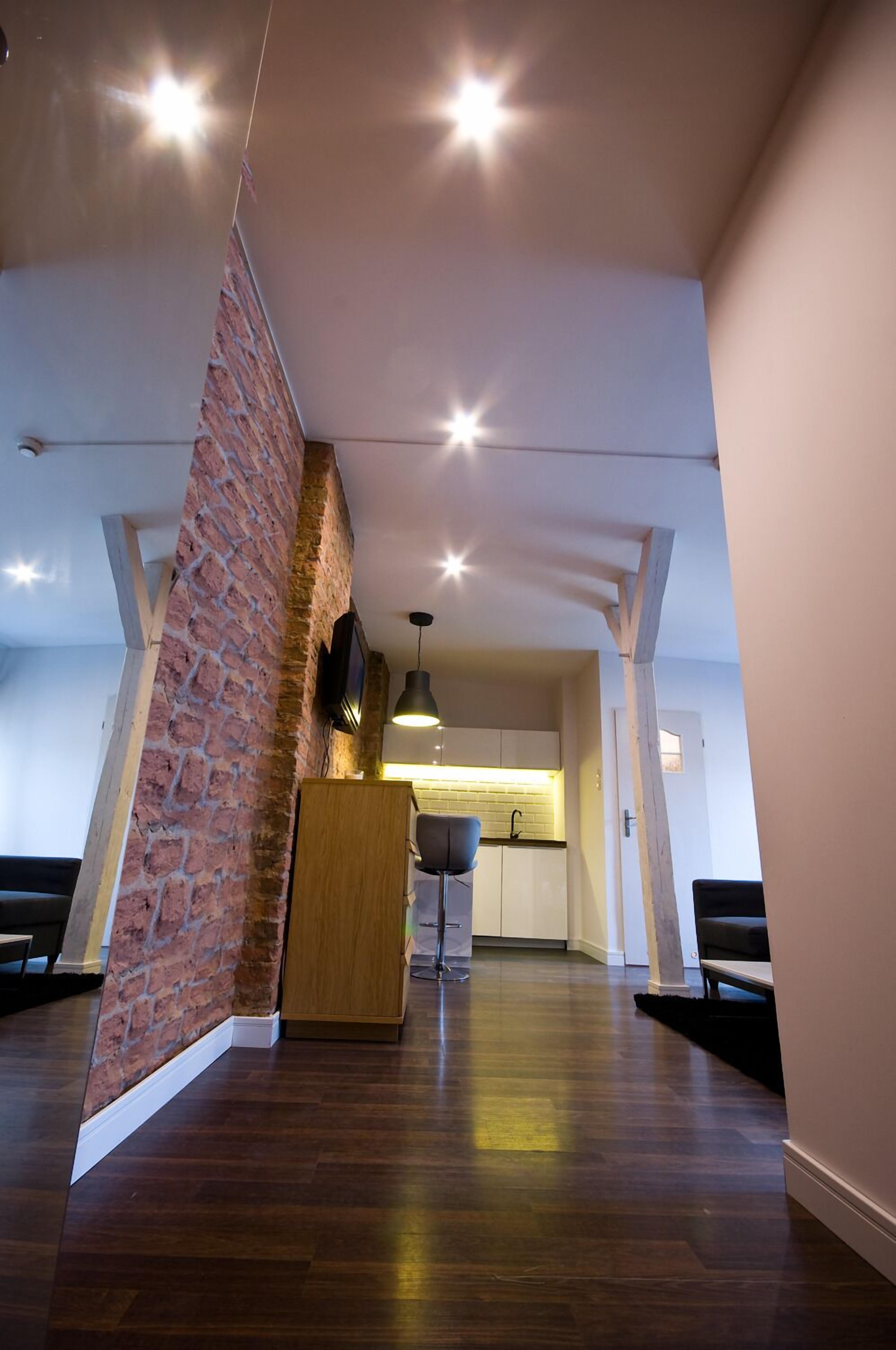 Comfort Apartment, Kitchen | Iron/ironing board, free WiFi