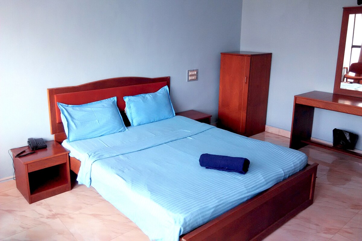 Chambre Double Deluxe, 1 lit double | Lits pliants/supplémentaires