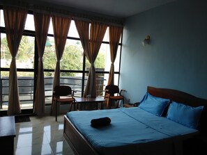 Room - Vedanta Wake Up - Coorg, Madikeri Town Center (Madikeri)