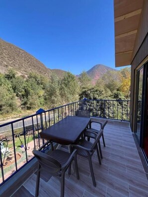 Cabane Sénior | Terrasse/Patio