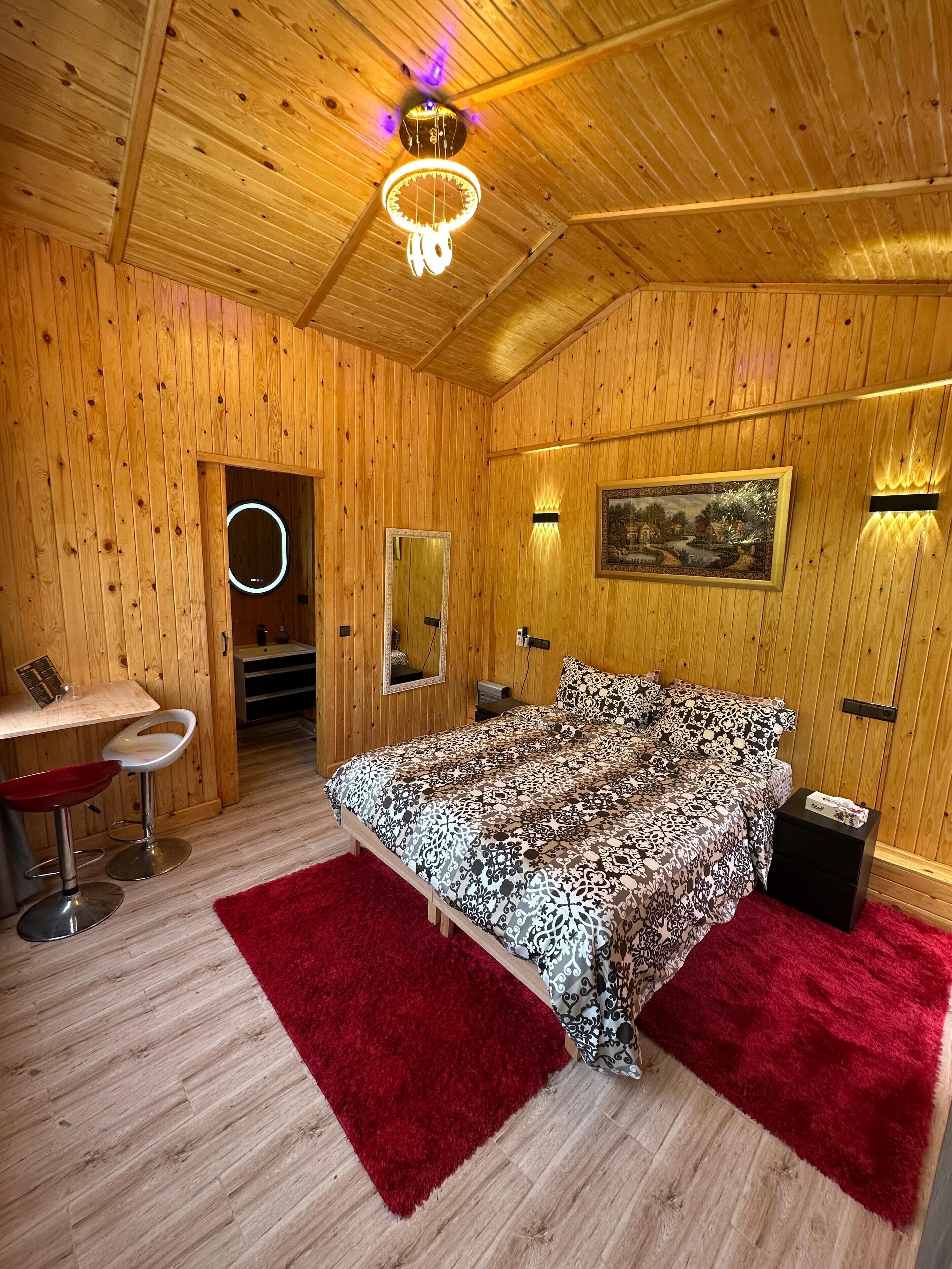 junior cabin | laptop workspace, blackout curtains, free cots/infant beds, free wifi