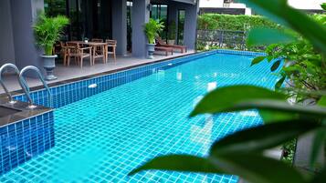 ์ผ์ธ ์์์ฅ