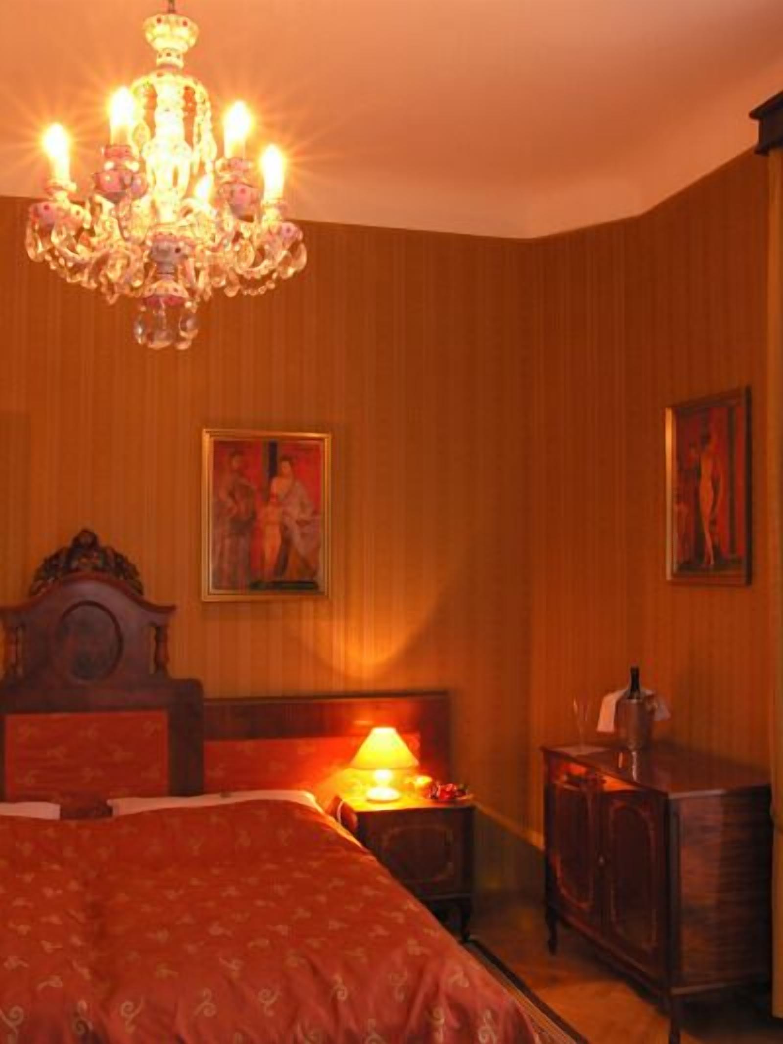 exclusive suite, 2 bedrooms | in-room safe, desk, iron/ironing board, cots/infant beds