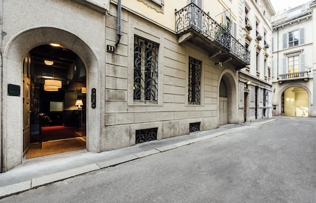 Front of property. Clerici Boutique Hotel