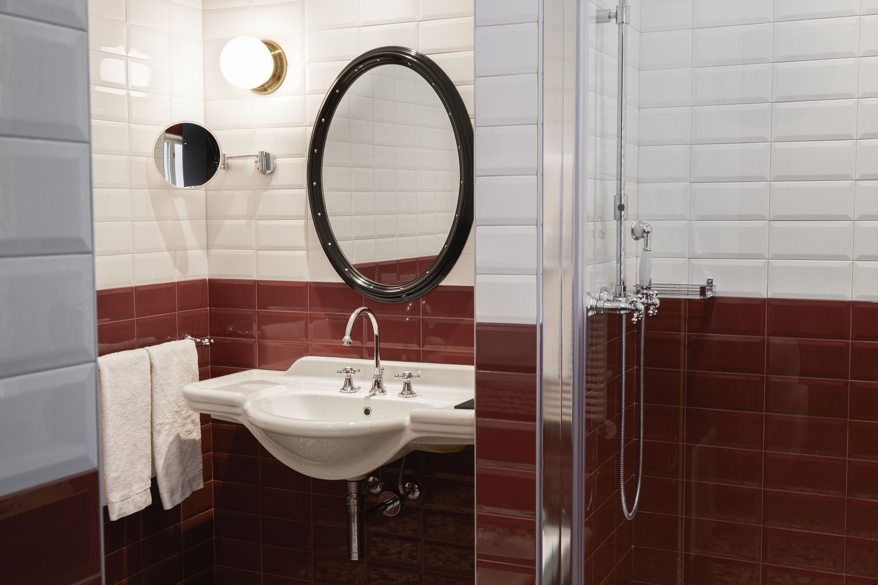 superior double room, terrace | bathroom | designer toiletries, hair dryer, slippers, bidet