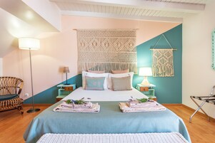 全景套房, 露台 (Castle View) | 高档床上用品、办公桌、隔音、熨斗/熨板