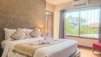 Deluxe Double Room with Balcony