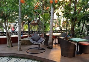 Lobby sitting area - Chiang Mai Thai House (Chiang Mai)