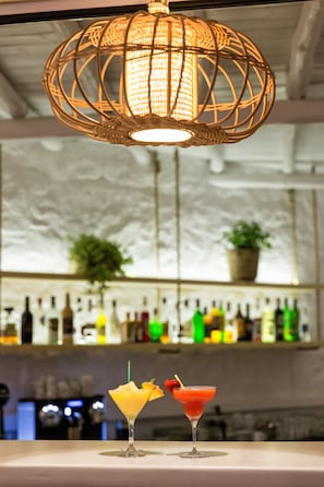 Poolbar