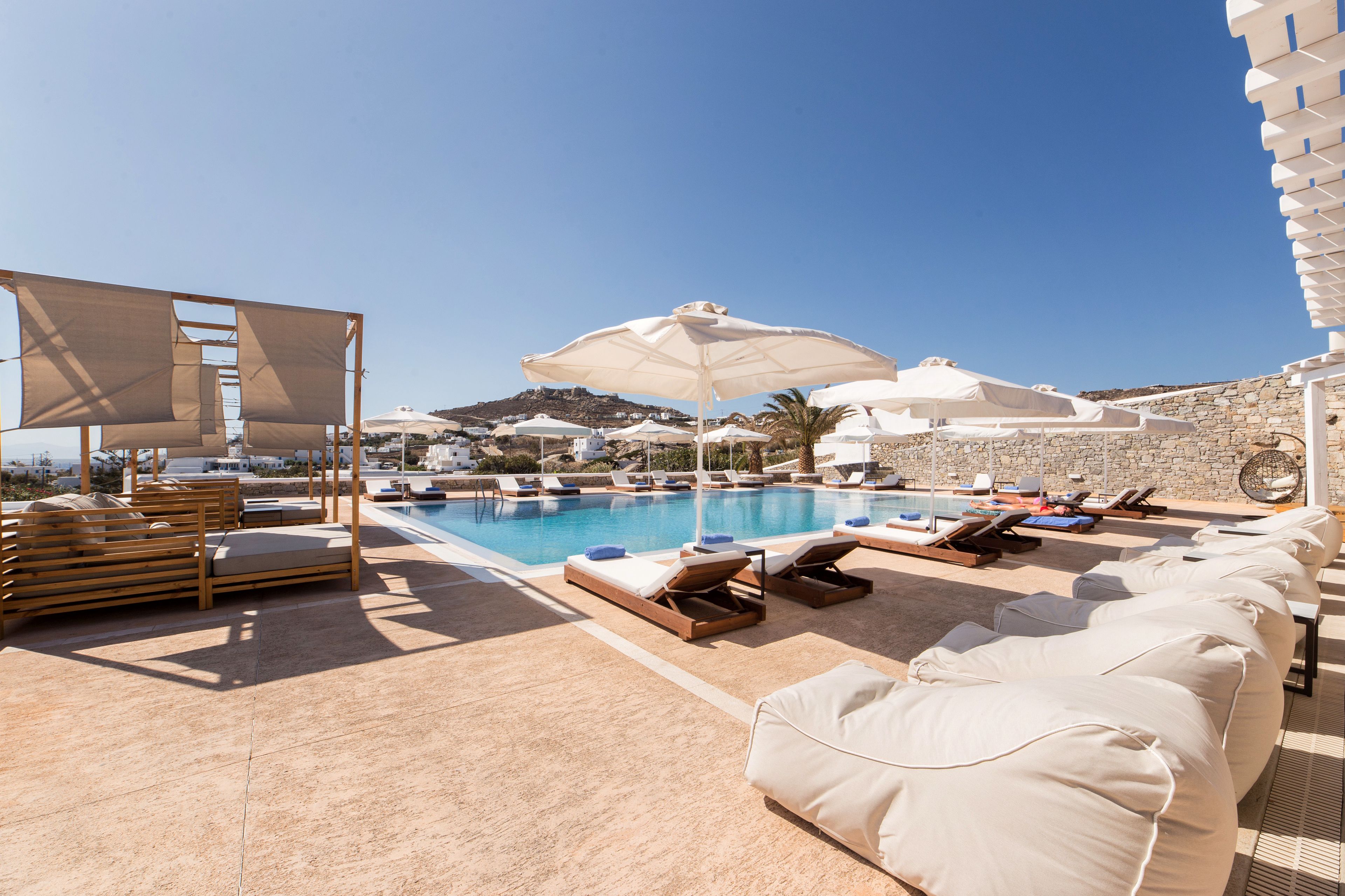 outdoor pool, pool loungers