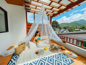 Grand Room, Balcony (Suite) | Terrace/patio