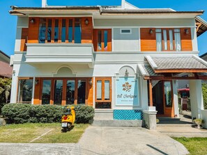 Property entrance - Pai CherKaew Boutique House (Pai)