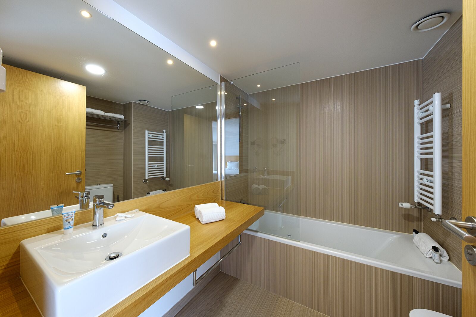 junior suite, patio | minibar, desk, laptop workspace, blackout curtains