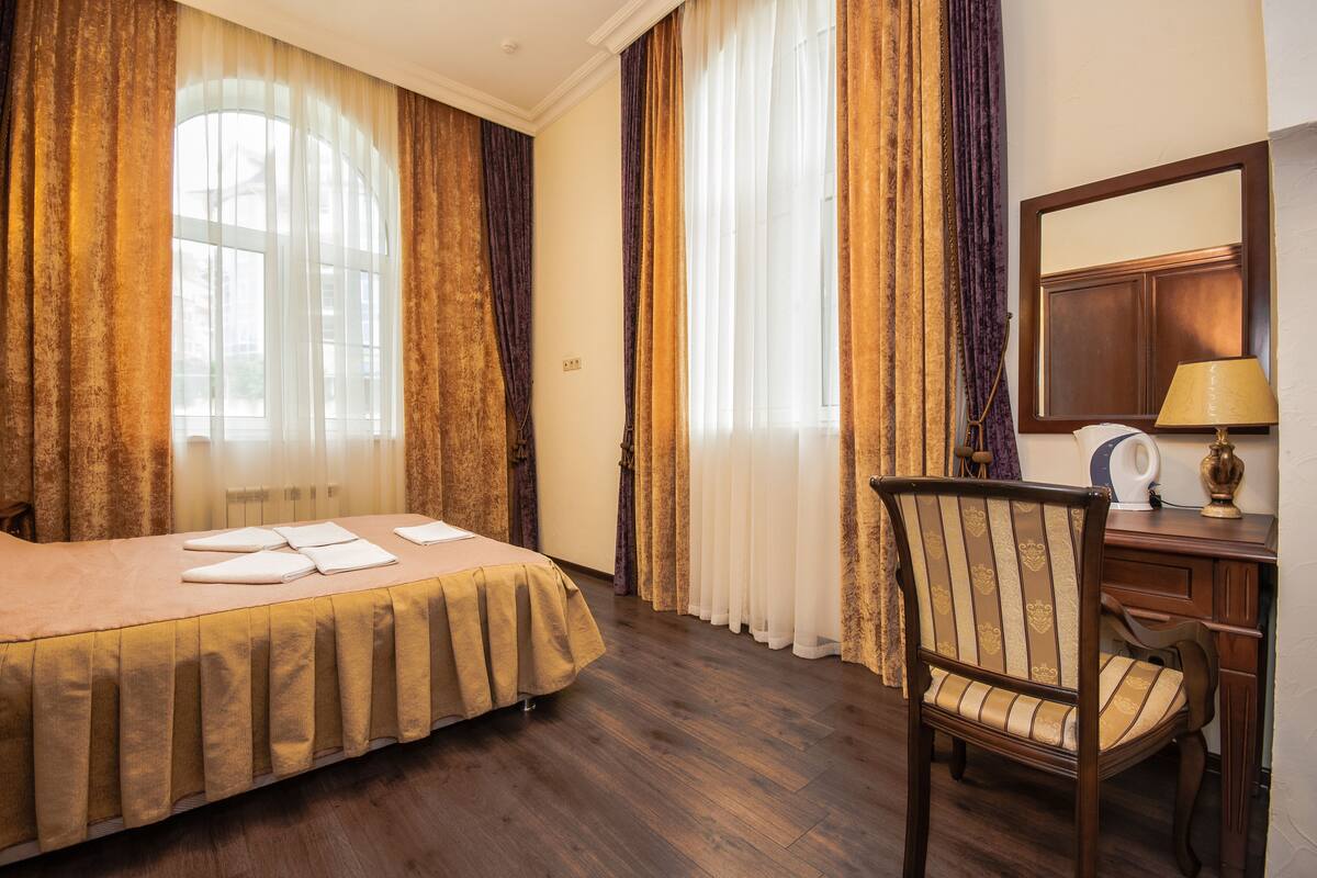 Suite, 1 Bedroom (Vostochniy)