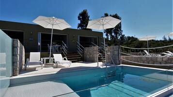 Suite, Private Pool (Lemon)