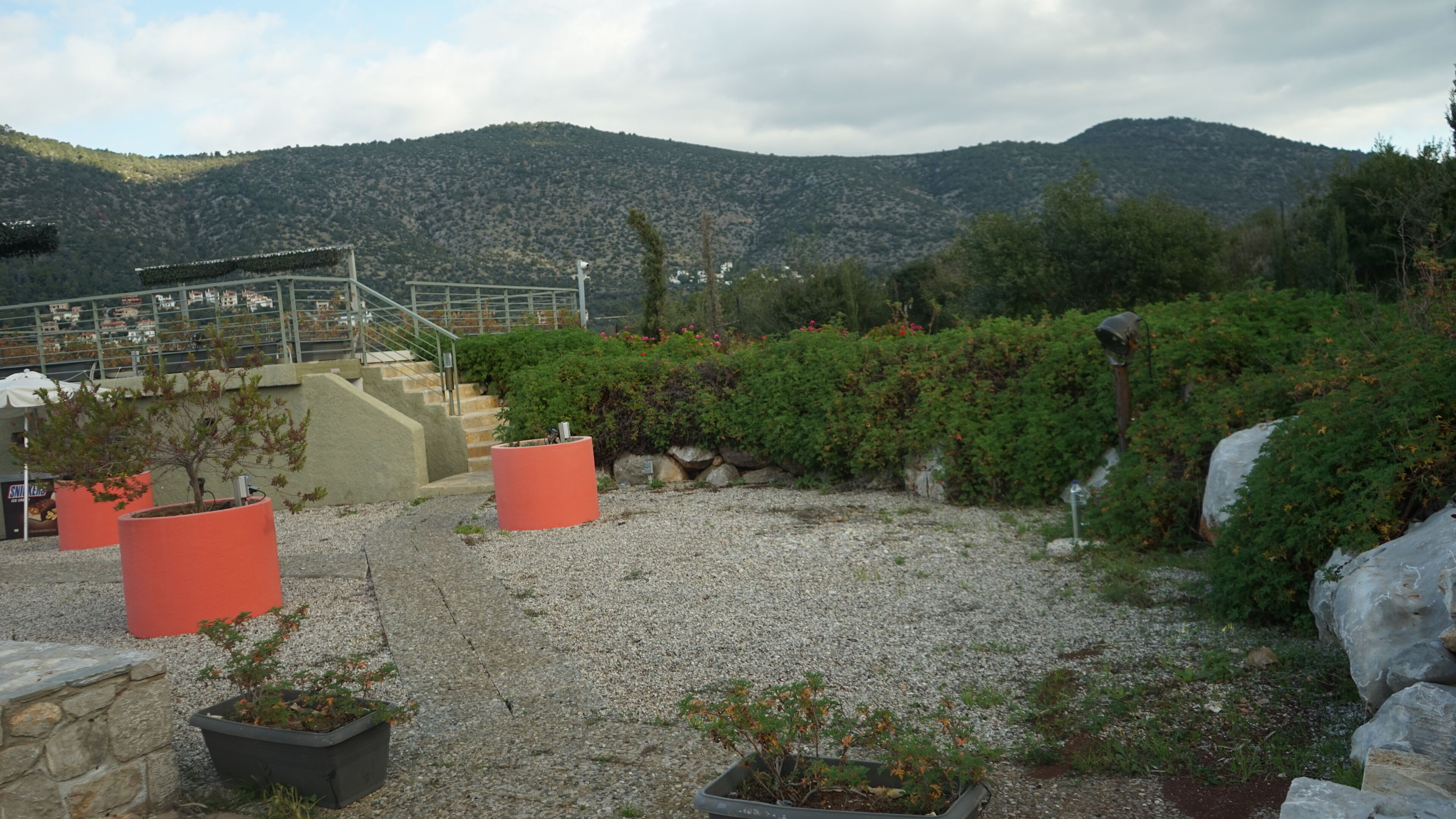 children’s play area – outdoor