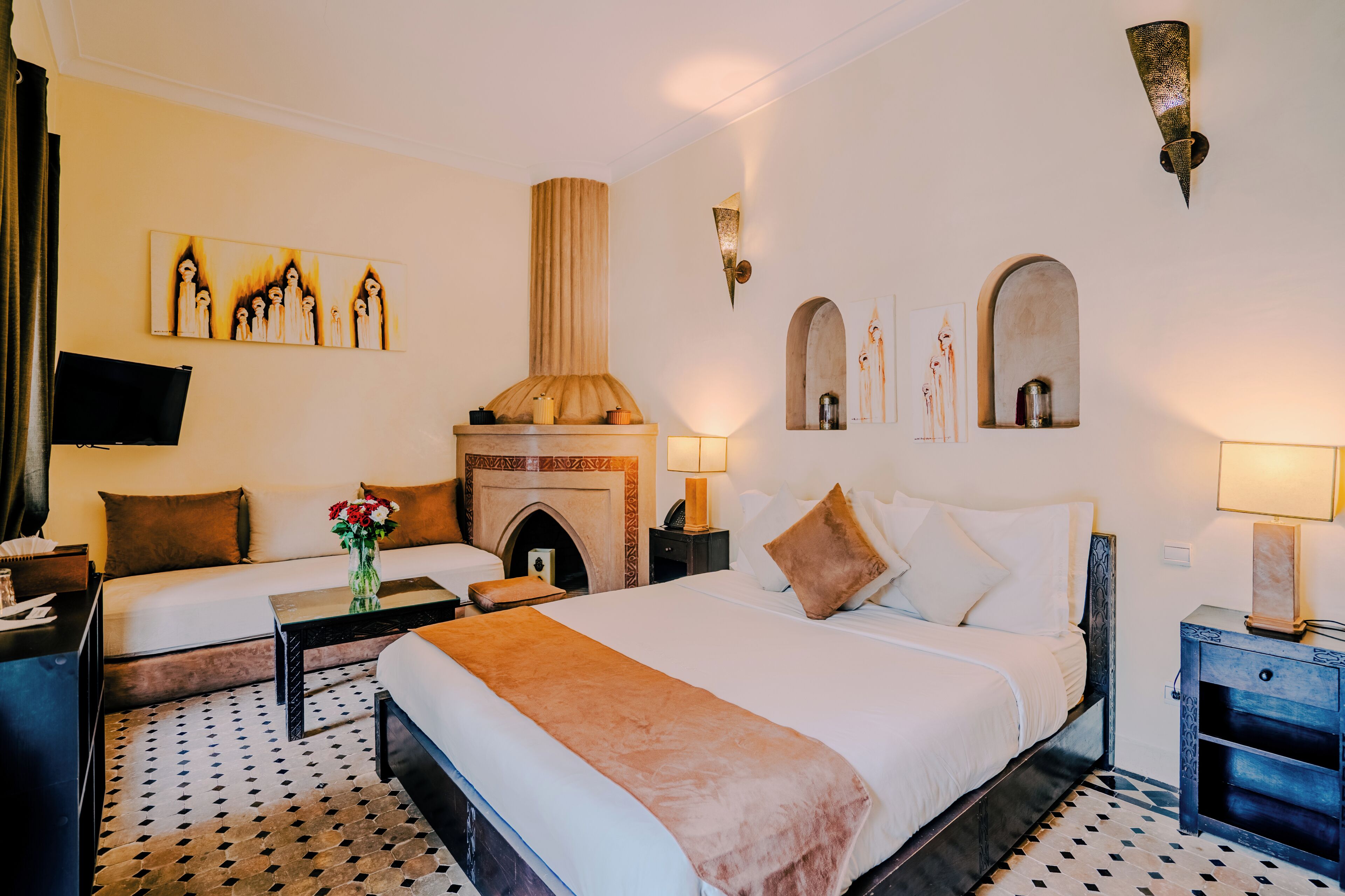 Suite Sénior | Literie de qualité, lit avec matelas en mousse à mémoire, minibar