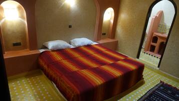 Hochwertige Bettwaren, Verdunkelungsvorhänge, schallisolierte Zimmer