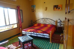 Superior Double Room, Non Smoking, Valley View | Premium bedding, blackout drapes, soundproofing, free WiFi - Maison Vallée Du Ziz (Aoufous)
