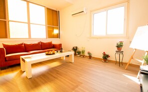 Departamento, 1 habitación, cocina | Área de sala de estar | Televisión LCD 