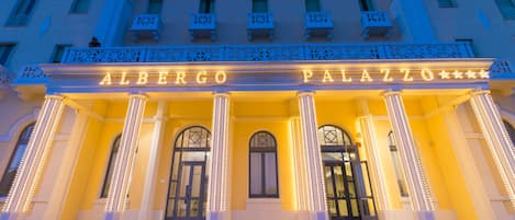 Voorkant van accommodatie