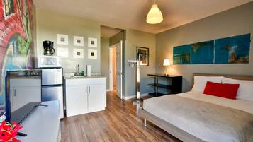 Hip Cool Studio with One Queen Bed | Desk, laptop workspace, iron/ironing board, free WiFi