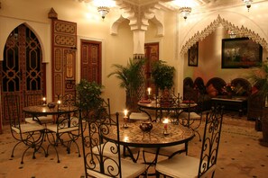 Lunch and dinner served, Moroccan cuisine - Riad Sofia (Marrakech)
