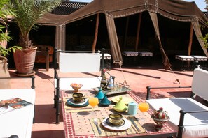 Lunch and dinner served, Moroccan cuisine - Riad Sofia (Marrakech)