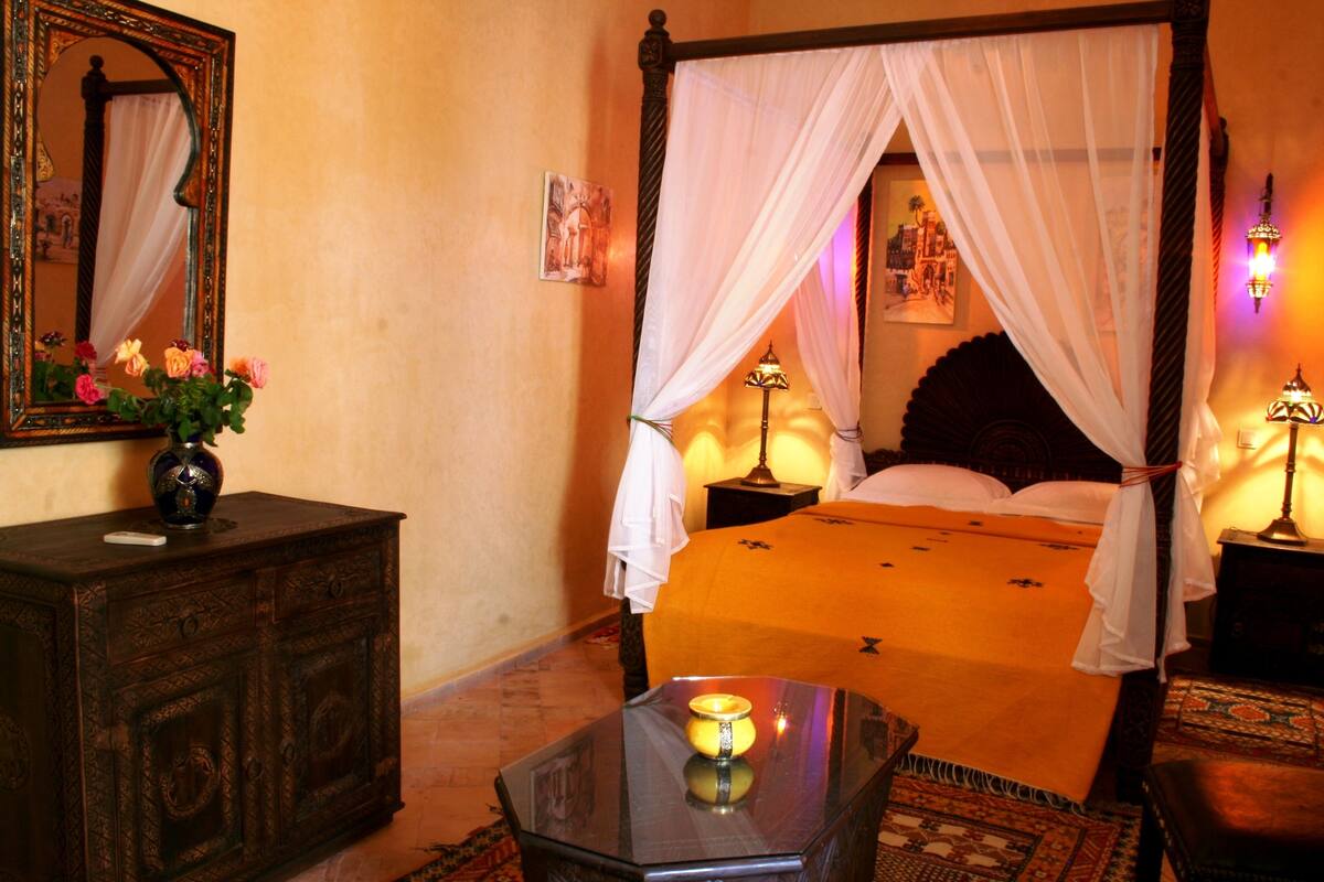 Standard Double Room | Premium bedding, soundproofing, WiFi (free)