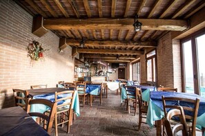 Lunch and dinner served, local cuisine