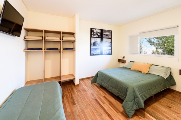Premium bedding, down duvets, pillow-top beds, free cots/infant beds