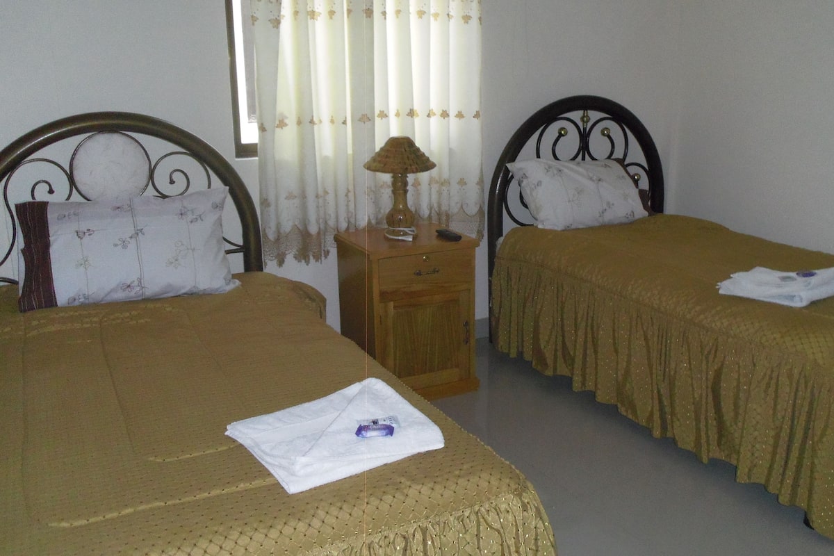 Rollaway beds, free WiFi