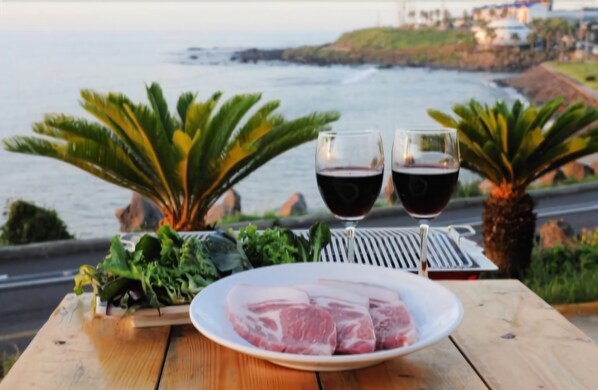 Double Room, 2 Double Beds, Non Smoking, Sea View - Dalja Pension (Jeju City)