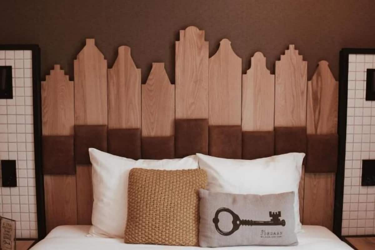 In-room safe, blackout drapes, free WiFi, bed sheets