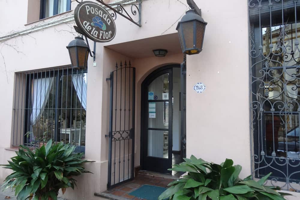 Posada de la Flor