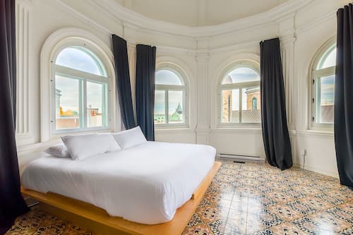 Penthouse, 2 Bedrooms (St-Laurent), Panoramic Views (T401)