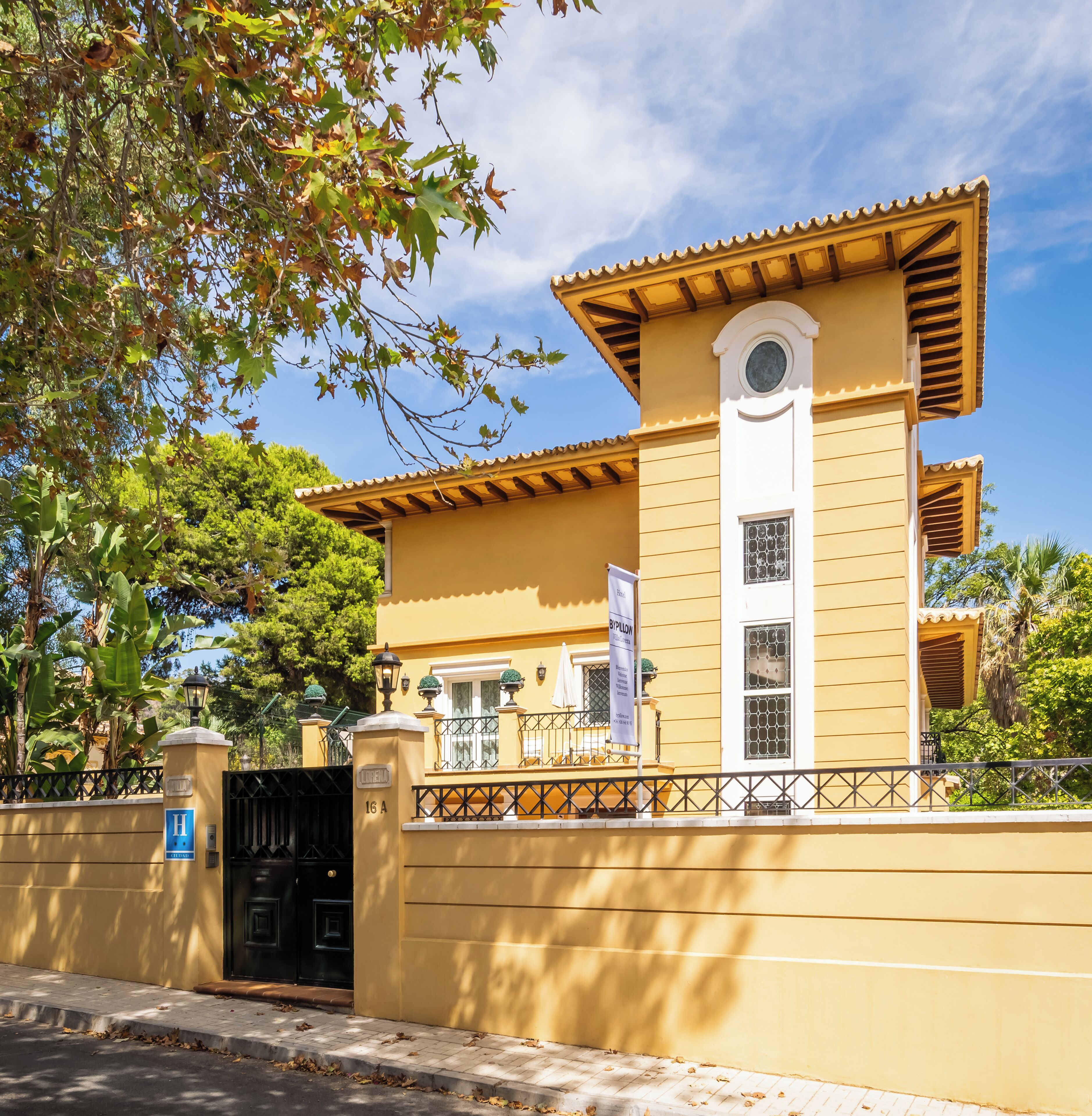 Photo - BYPILLOW Villa Lorena Adults Recommended