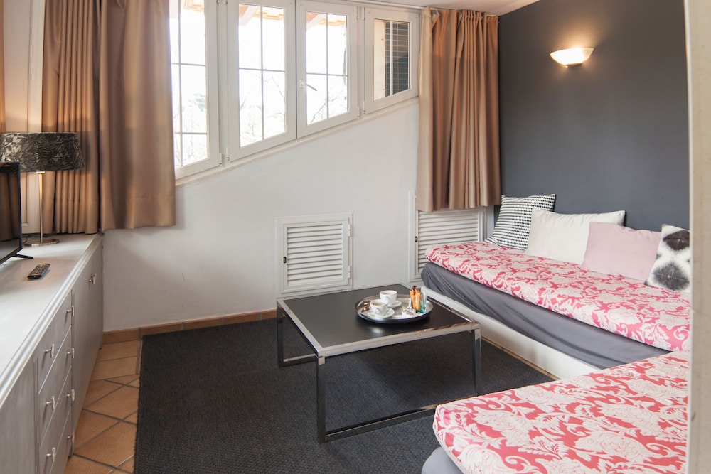 BYPILLOW Villa Lorena | Hotel Boutique en la playa Málaga by null